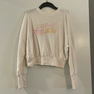 Youth M off white sweat shirt